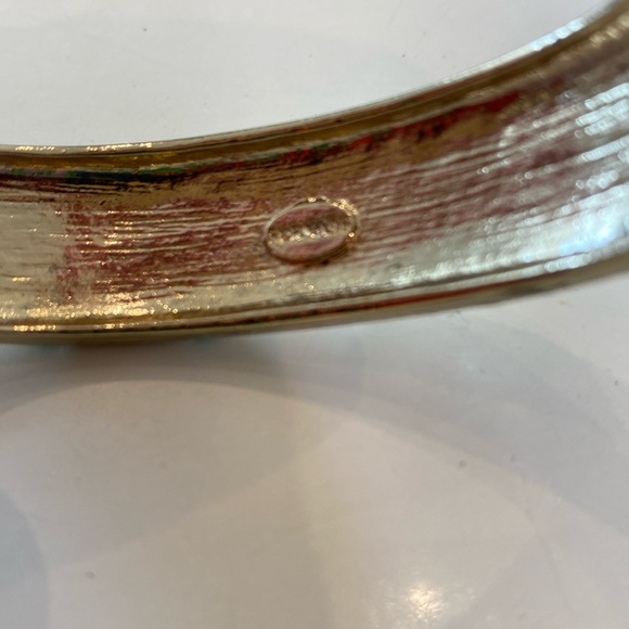 Fornash Cuff Bracelet - green and white - Picture 2 of 4